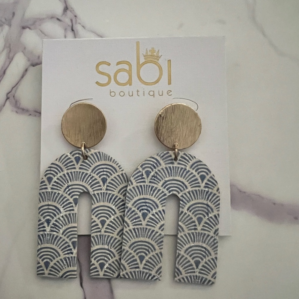 NWT- Blue, white and gold 3” arch earrings